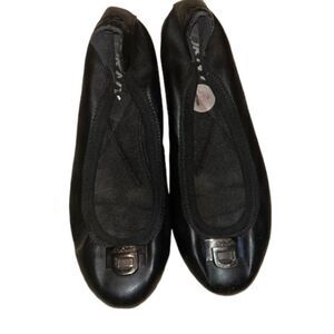 DNKY Black Leather Shoes Size 7.5